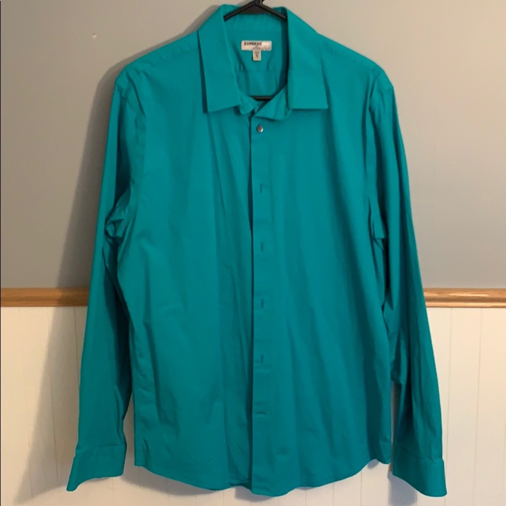 Express Button Down